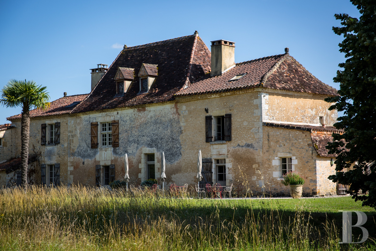 A 16th century mansion now serving as a guest housein the Périgord, not far from Bergerac - photo  n°1